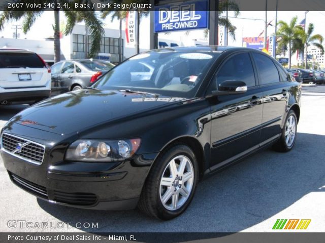 2007 Volvo S40 2.4i in Black