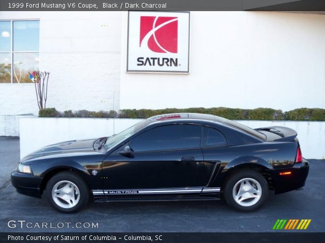 1999 Ford Mustang V6 Coupe in Black