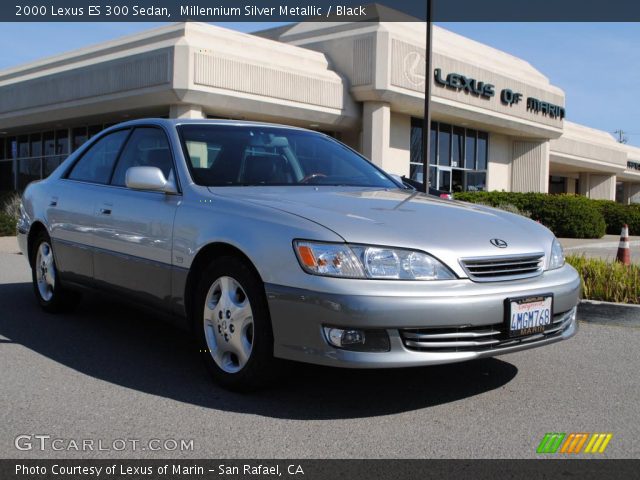 2000 Lexus ES 300 Sedan in Millennium Silver Metallic
