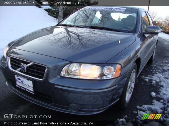 2009 Volvo S60 2.5T in Titanium Grey Metallic