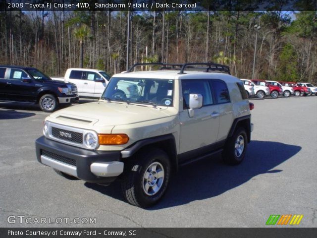 2008 Toyota FJ Cruiser 4WD in Sandstorm Metallic