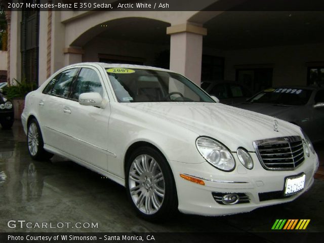 2007 Mercedes-Benz E 350 Sedan in Arctic White