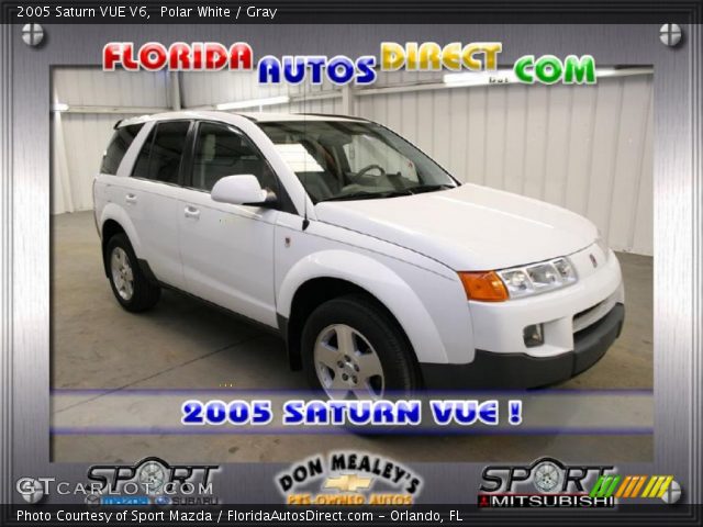 2005 Saturn VUE V6 in Polar White