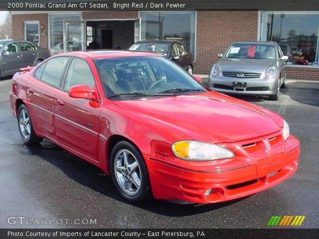 2000 Pontiac Grand Am GT Sedan in Bright Red