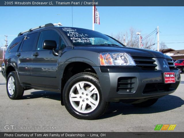 2005 Mitsubishi Endeavor LS in Titanium Pearl