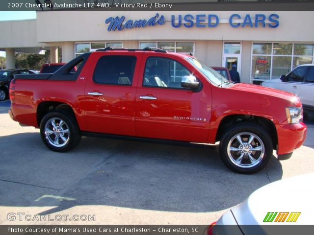 2007 Chevrolet Avalanche LTZ 4WD in Victory Red