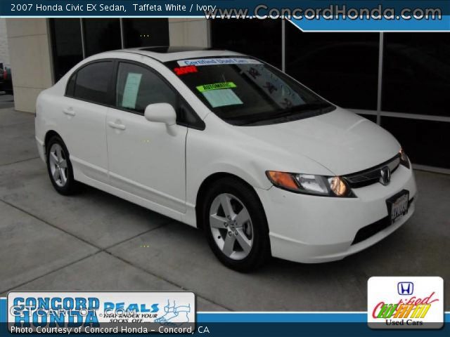 2007 Honda Civic EX Sedan in Taffeta White