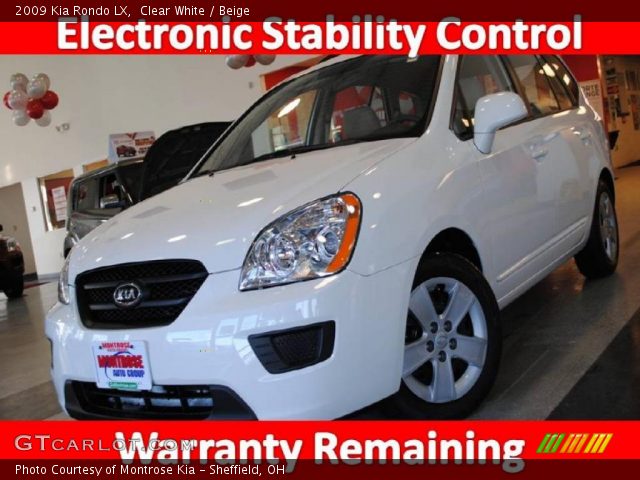 2009 Kia Rondo LX in Clear White