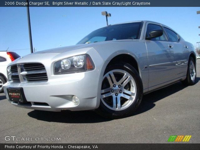 2006 Dodge Charger SE in Bright Silver Metallic