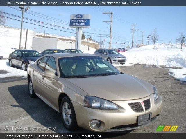 2005 Pontiac Grand Prix Sedan in Sedona Beige Metallic