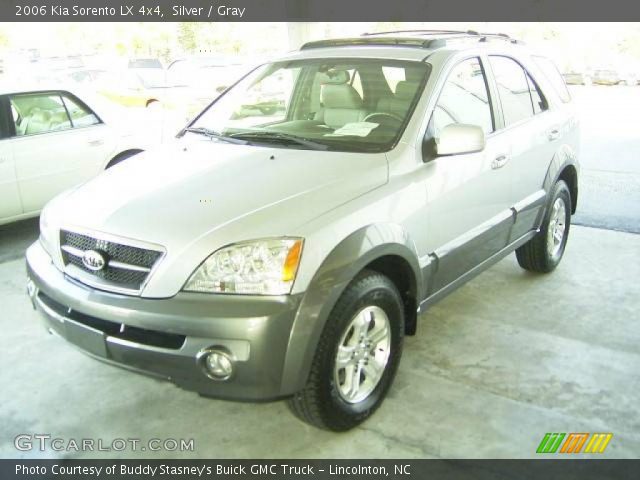 2006 Kia Sorento LX 4x4 in Silver