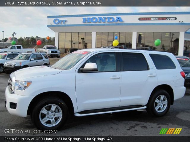 2009 Toyota Sequoia SR5 in Super White
