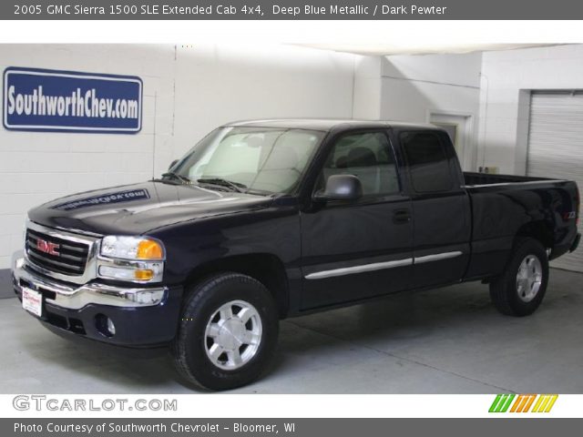 2005 GMC Sierra 1500 SLE Extended Cab 4x4 in Deep Blue Metallic