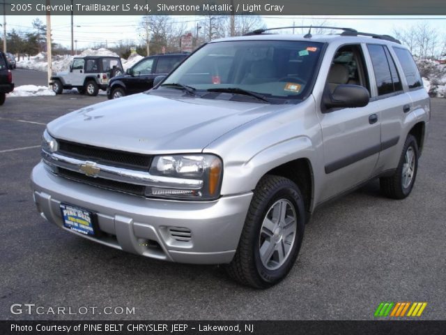 2005 Chevrolet TrailBlazer LS 4x4 in Silverstone Metallic