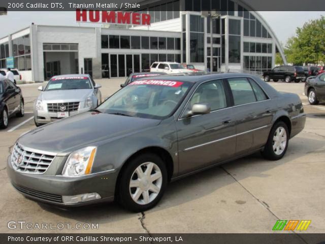 2006 Cadillac DTS  in Titanium Metallic