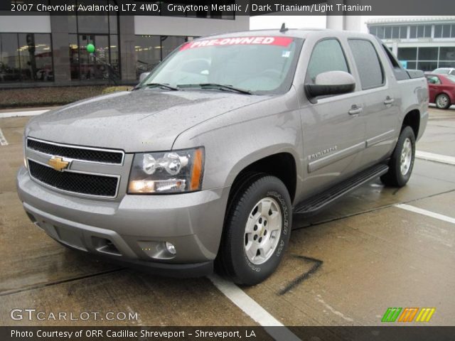 2007 Chevrolet Avalanche LTZ 4WD in Graystone Metallic