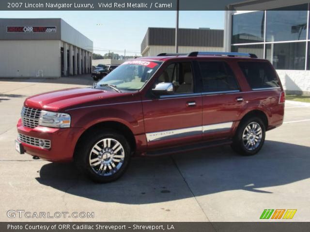 2007 Lincoln Navigator Luxury in Vivid Red Metallic
