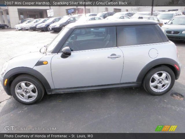 2007 Mini Cooper Hardtop in Sparkling Silver Metallic
