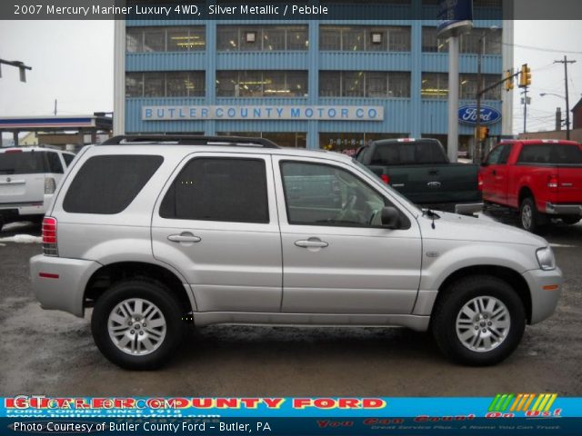 2007 Mercury Mariner Luxury 4WD in Silver Metallic