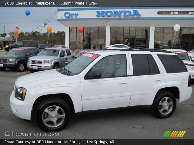 2009 Chevrolet TrailBlazer LT in Summit White