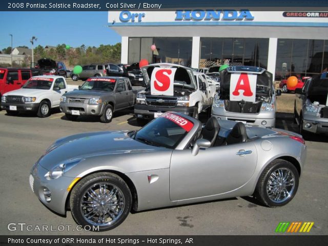 2008 Pontiac Solstice Roadster in Cool Silver