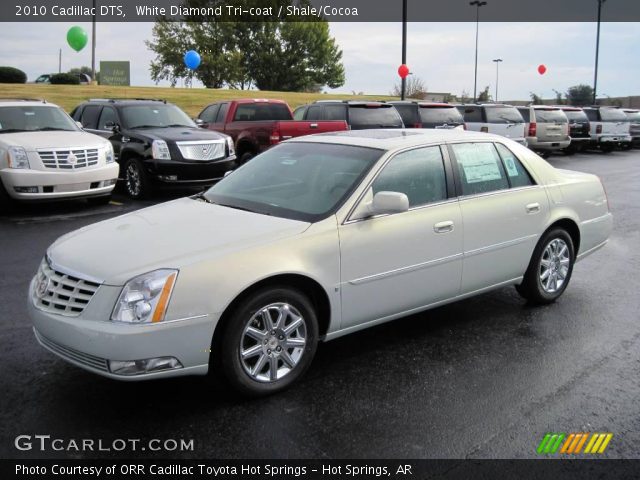 2010 Cadillac DTS  in White Diamond Tri-coat
