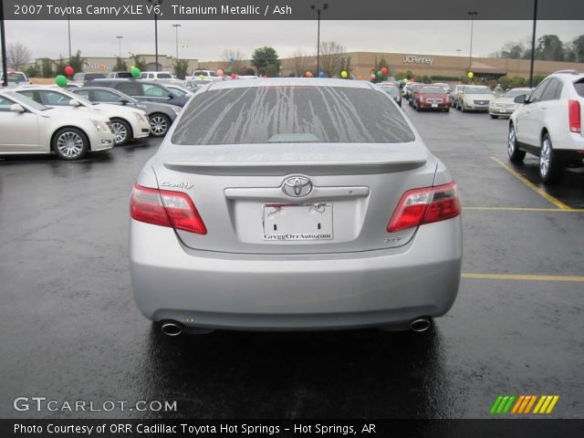 2007 Toyota Camry XLE V6 in Titanium Metallic