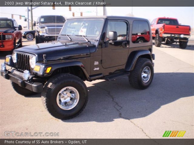 2003 Jeep Wrangler Sahara 4x4 in Black Clearcoat