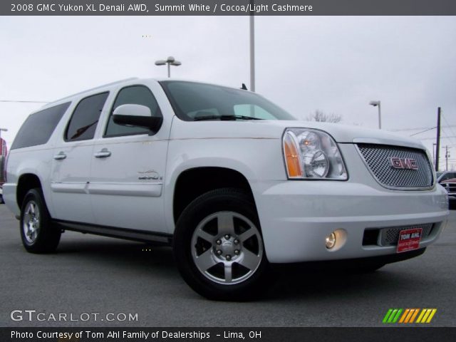 2008 GMC Yukon XL Denali AWD in Summit White