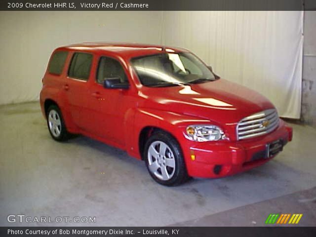 2009 Chevrolet HHR LS in Victory Red