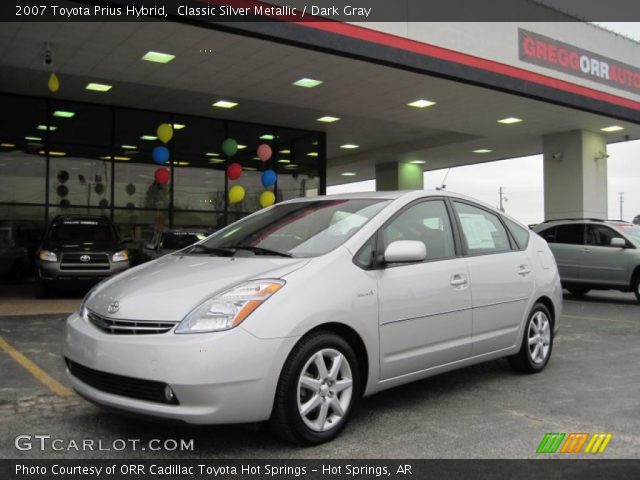 2007 Toyota Prius Hybrid in Classic Silver Metallic