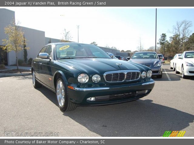 2004 Jaguar XJ Vanden Plas in British Racing Green