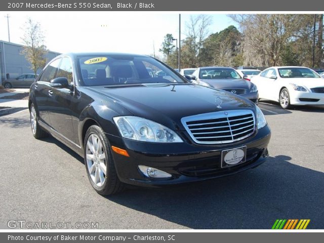 2007 Mercedes-Benz S 550 Sedan in Black
