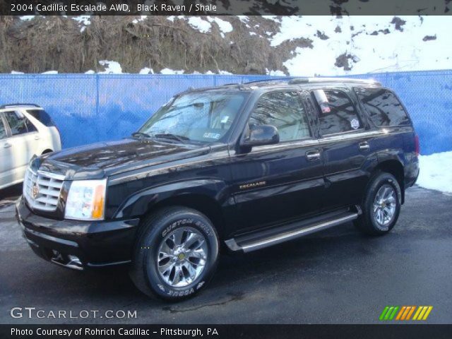 2004 Cadillac Escalade AWD in Black Raven
