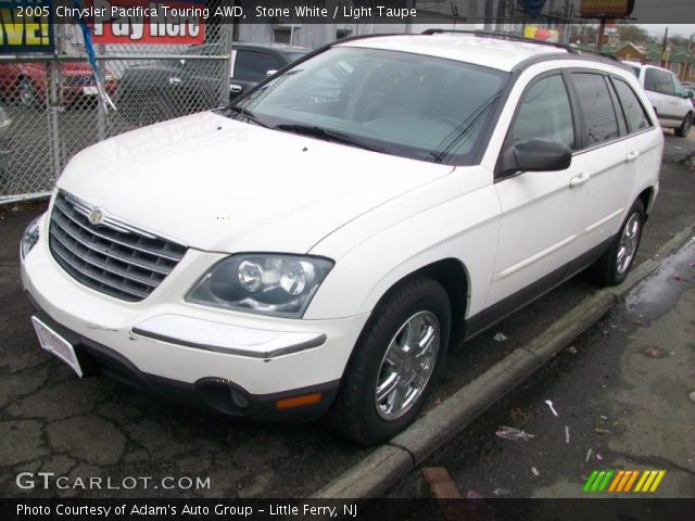 What kind of vehicle is a chrysler pacifica #2