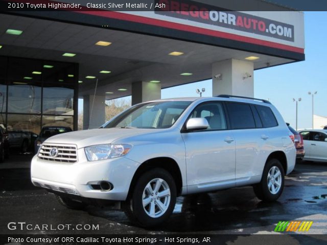 2010 Toyota Highlander  in Classic Silver Metallic