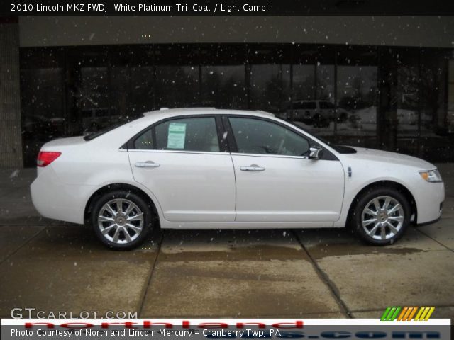 2010 Lincoln MKZ FWD in White Platinum Tri-Coat