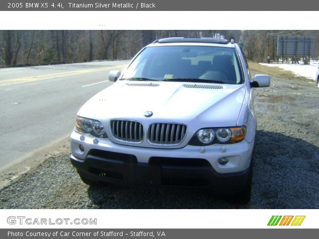 2005 BMW X5 4.4i in Titanium Silver Metallic