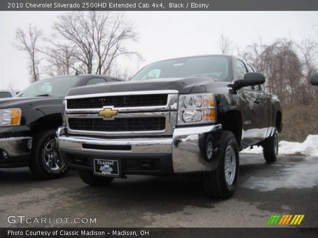 2010 Chevrolet Silverado 2500HD Extended Cab 4x4 in Black