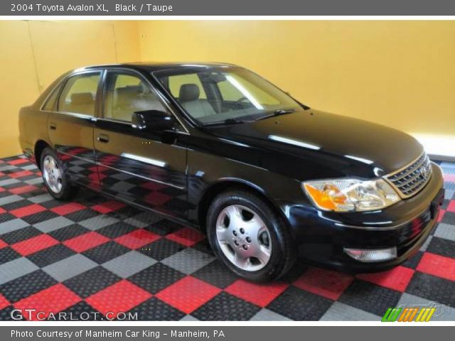2004 Toyota Avalon XL in Black