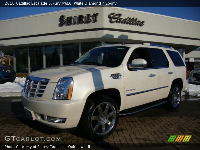 2010 Cadillac Escalade Luxury AWD in White Diamond