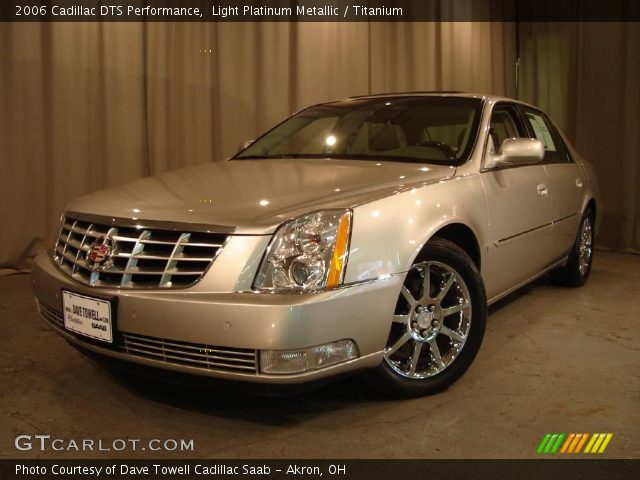2006 Cadillac DTS Performance in Light Platinum Metallic
