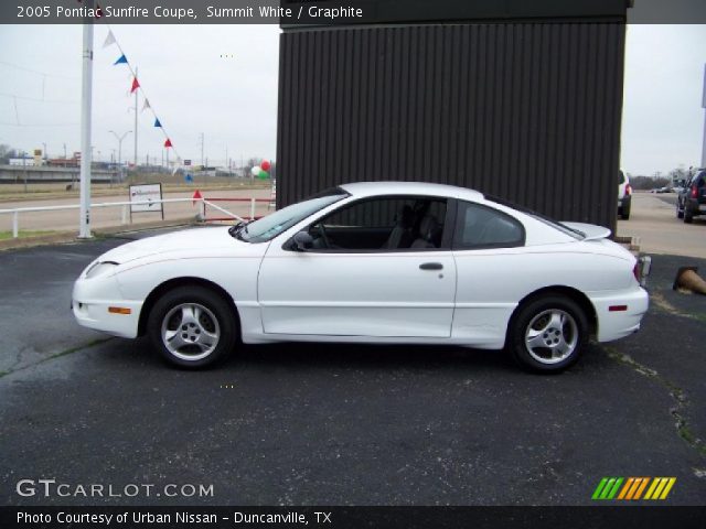 2005 Pontiac Sunfire Coupe in Summit White
