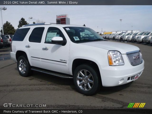 2010 GMC Yukon Denali AWD in Summit White