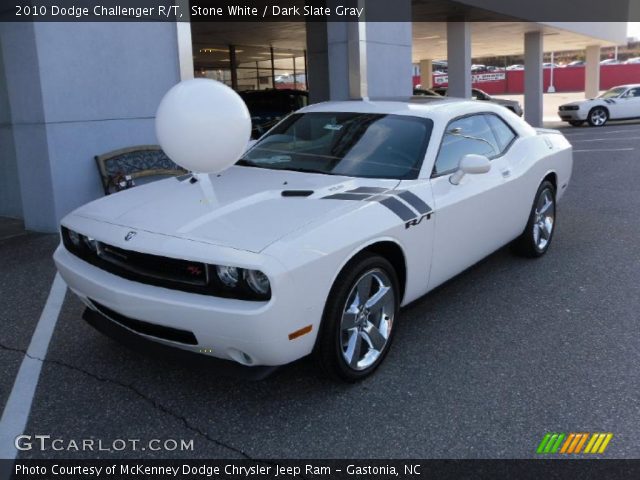 2010 Dodge Challenger R/T in Stone White