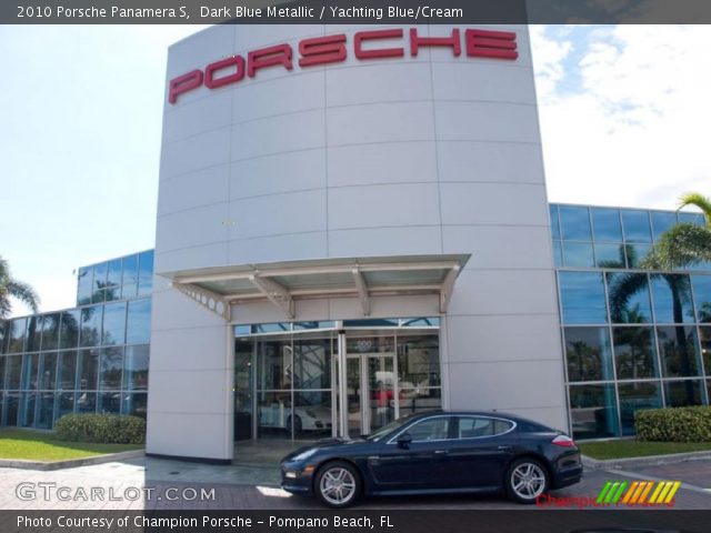 2010 Porsche Panamera S in Dark Blue Metallic