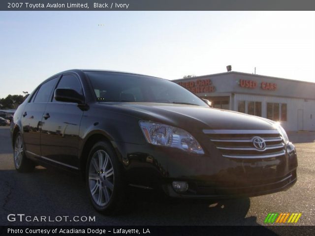 2007 Toyota Avalon Limited in Black