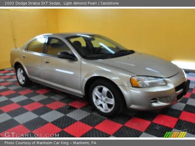 2003 Dodge Stratus SXT Sedan in Light Almond Pearl