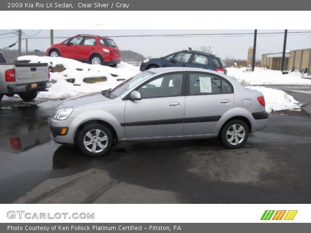 2009 Kia Rio LX Sedan in Clear Silver