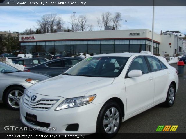 2010 Toyota Camry LE in Super White